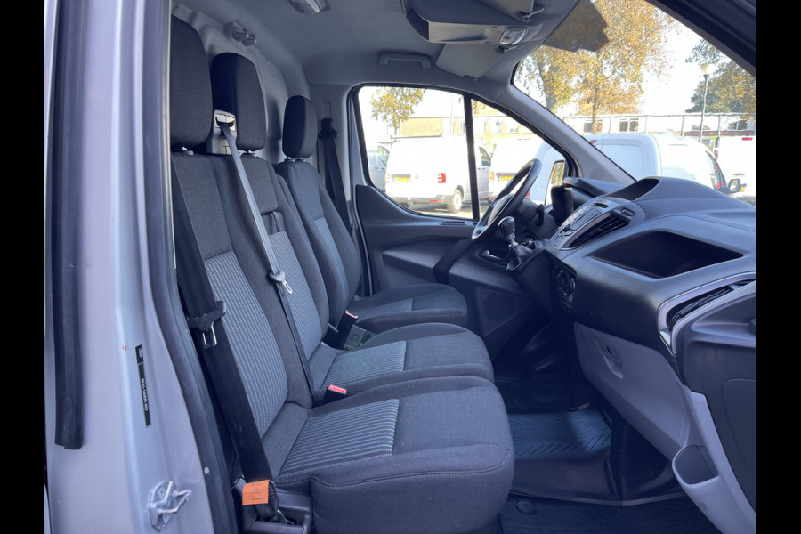 Ford Transit Custom 290 2.0 TDCI L1H1 Trend / vaste prijs rijklaar € 11.950 ex btw / euro 6 diesel / lease vanaf € 219 / airco / cruise / navi / camera / imperial / trekhaak 2350 kg !