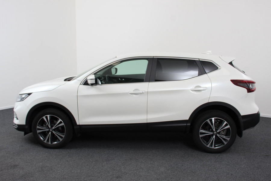 Nissan QASHQAI 1.3 DIG-T 160pk Automaat N-Connecta | X-Tronic | Navigatie | Camera | Parkeer sensoren V+A | Climate control | DAB+ #