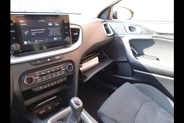 Kia Ceed Sportswagon 1.0 T-GDi 101pk Active | Navigatie | Apple Carplay/Android Auto | Camera | Stoel- en stuurverwarming | Cruise Control | Climate Control | Start/Stop systeem | Getinte ramen