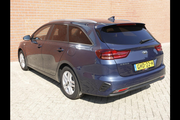 Kia Ceed Sportswagon 1.0 T-GDi 101pk Active | Navigatie | Apple Carplay/Android Auto | Camera | Stoel- en stuurverwarming | Cruise Control | Climate Control | Start/Stop systeem | Getinte ramen