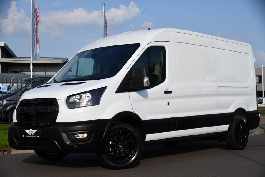 Ford Transit 350 2.0 TDCI L3H2 Black & White Edition Cruise, Carplay, Stoelverwarming, NAVI, 130PK, Multimedia, Sensoren, Trekhaak, UNIEK!