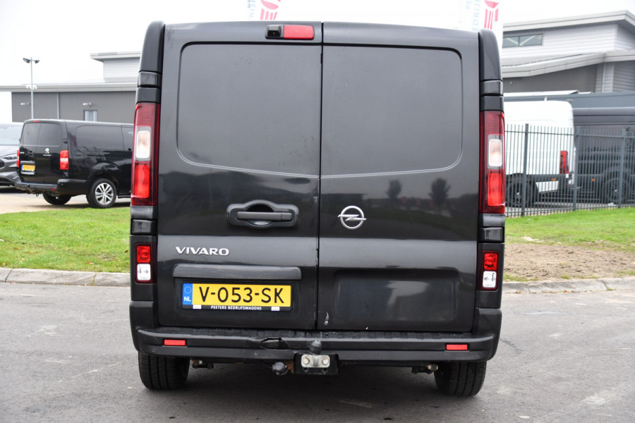 Opel Vivaro 1.6 CDTI L2H1 DC Black Edition Camera, Cruise, Sensoren, 95PK, NAVI, Airco, UNIEK!