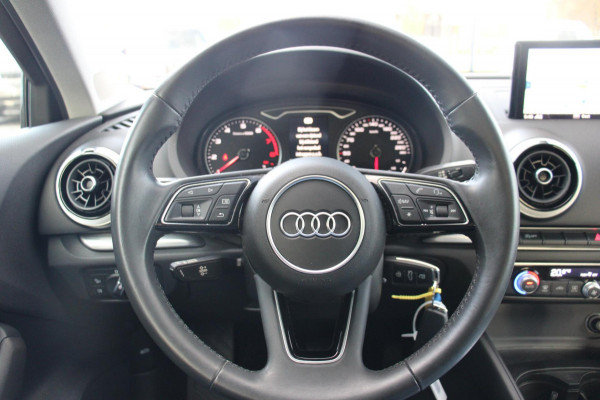 Audi A3 Sportback 30 TFSI Sport Lease Edition 116 PK S-Tronic LED Clima Cruise PDC 17''