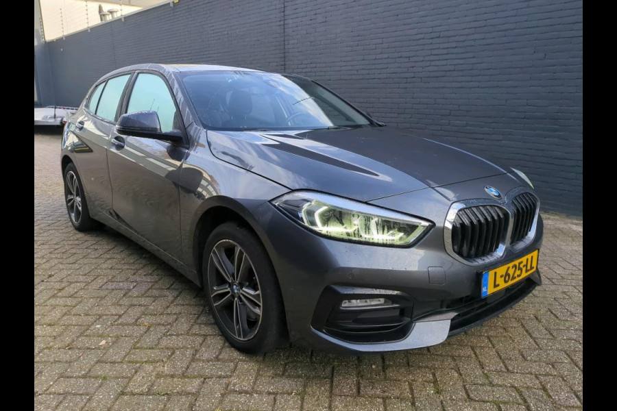 BMW 1-serie 120i Sport line Edition