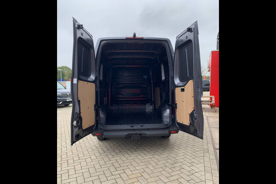 Renault Master T35 2.0 dCi 150 PK L2H2 Nieuw model, Trekhaak, Apple carplay