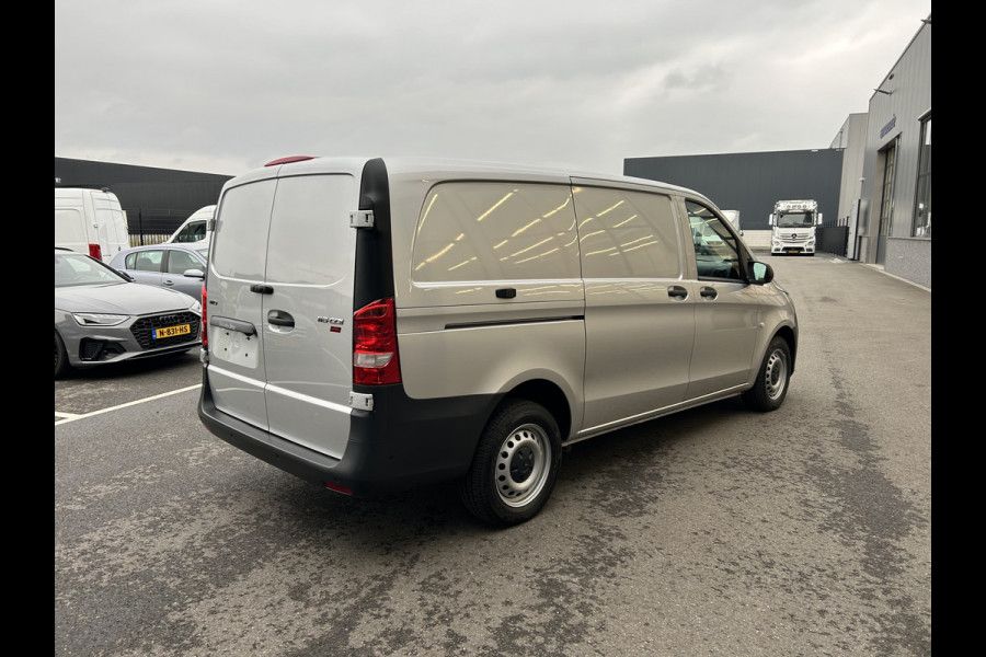 Mercedes-Benz Vito 116 CDI Lang / Navigatie / Camera / Parkeersensoren / Cruise control / Airco / 270 Graden achterdeuren