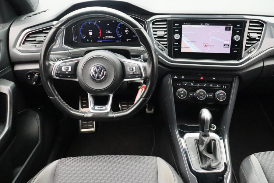 Volkswagen T-Roc 1.5 TSI Sport *R-Line Exterieur/Interieur* Adaptieve/Cruise Virtual Cockpit Navigatie