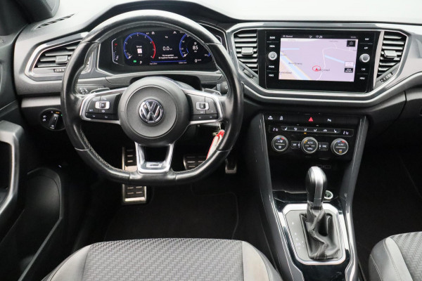 Volkswagen T-Roc 1.5 TSI Sport *R-Line Exterieur/Interieur* Adaptieve/Cruise Virtual Cockpit Navigatie