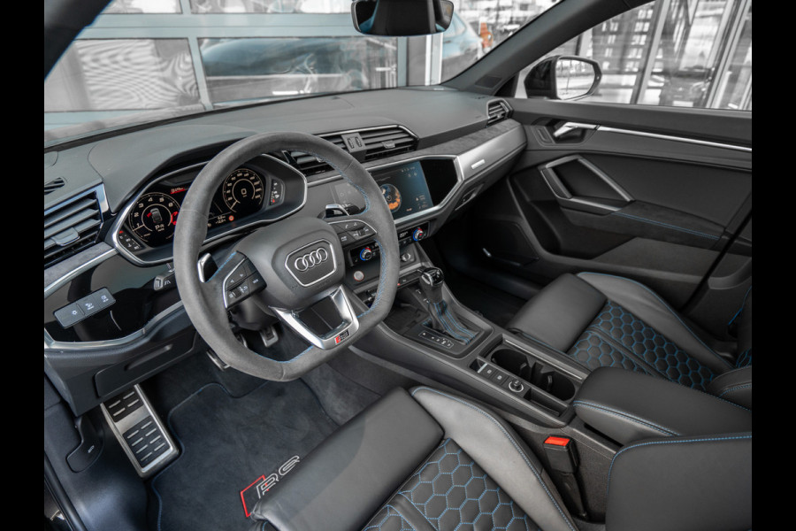 Audi RSQ3 Sportback | B&O | Blauwe Stiksels | Panoramadak RS Q3