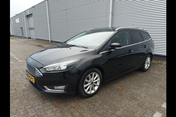 Ford FOCUS Wagon 1.0 Titanium, airco,cruise,navigatie/achteruitrijcamera,stoel/stuurverwarming,parkeersensoren,