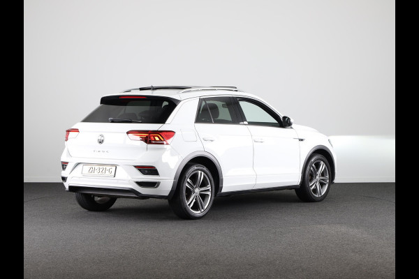 Volkswagen T-Roc 1.5 TSI Sport 150PK DSG (Automaat) | R-Line | Panorama dak | Stoelverwarming | Navigatie |