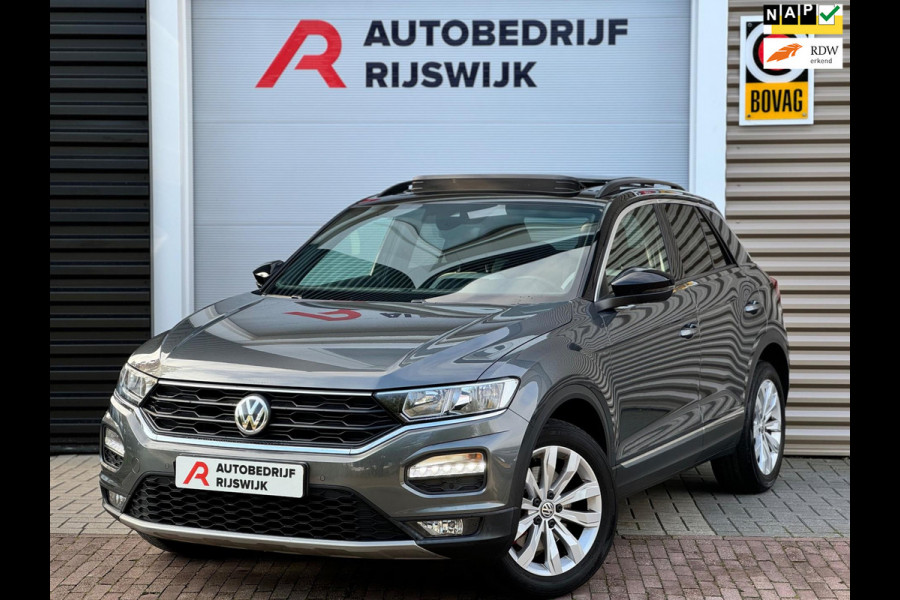 Volkswagen T-Roc 1.5 TSI Sport Pano/Virtual/Blindspot