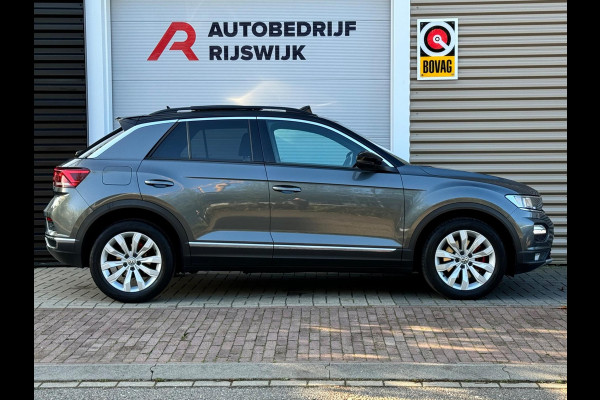 Volkswagen T-Roc 1.5 TSI Sport Pano/Virtual/Blindspot