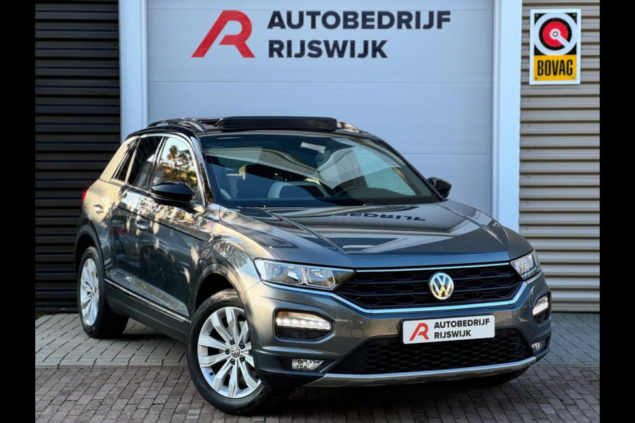 Volkswagen T-Roc 1.5 TSI Sport Pano/Virtual/Blindspot