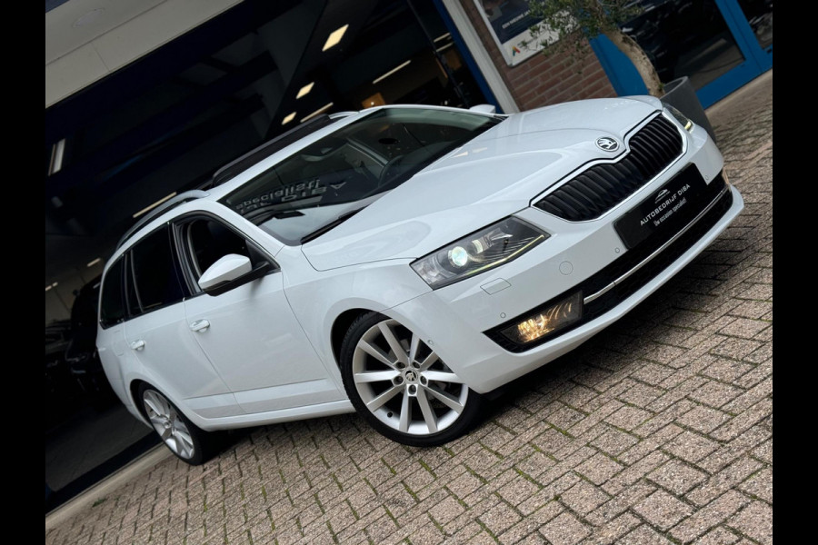 Škoda Octavia Combi 1.6 TDI Greentech 2016 AUT NAVI Trekh!