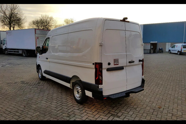 Renault Master 150.35 EURO 6 L2H2 GESLOTEN WIT - MC 524409