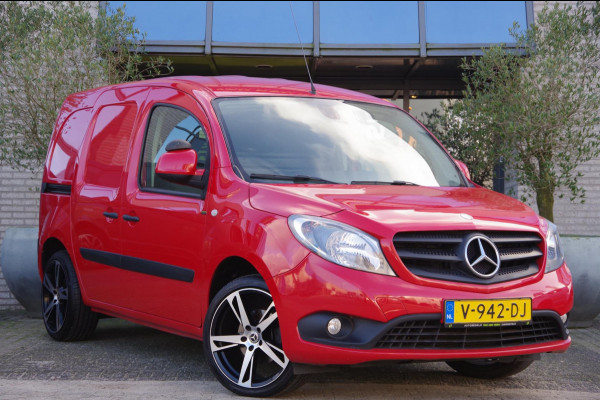 Mercedes-Benz Citan 112 AUT. BENZINE, AIRCO, CRUISE, PARKEERSENSOREN, NL AUTO, NAP