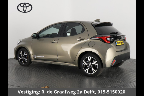 Toyota Yaris 1.5 Hybrid Dynamic Luxury | Stoelverwarming | Camera | Lichtmetalen velgen |