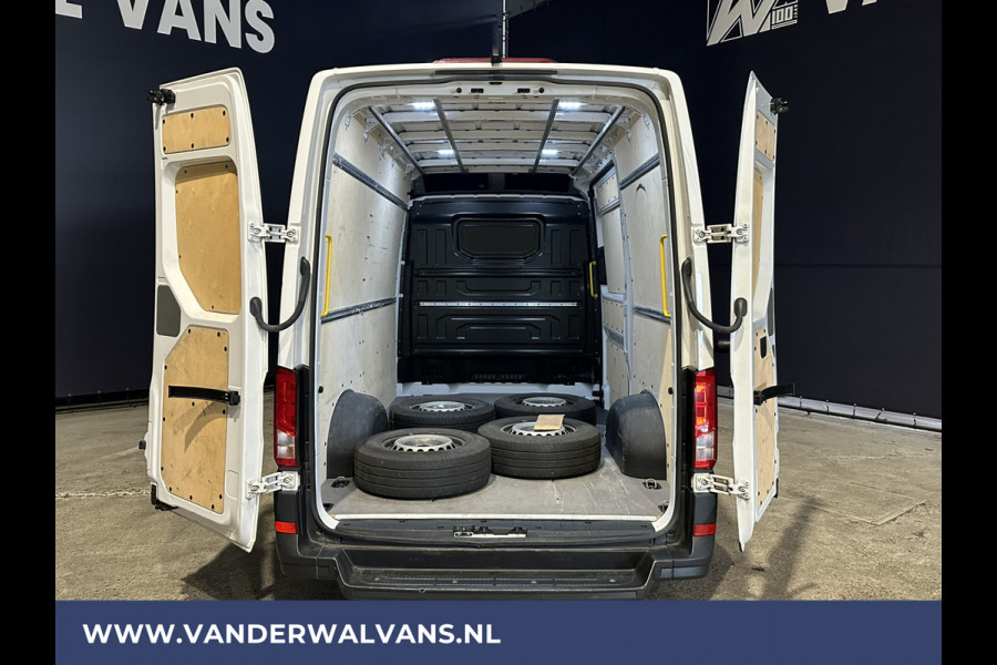 Volkswagen Crafter 2.0 TDI 177pk L3H3 L2H2 Euro6 Airco | Camera | Navigatie | Apple Carplay Android Auto, Cruisecontrol, Chauffeursstoel