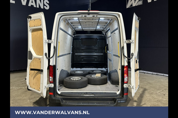 Volkswagen Crafter 2.0 TDI 177pk L3H3 L2H2 Euro6 Airco | Camera | Navigatie | Apple Carplay Android Auto, Cruisecontrol, Chauffeursstoel