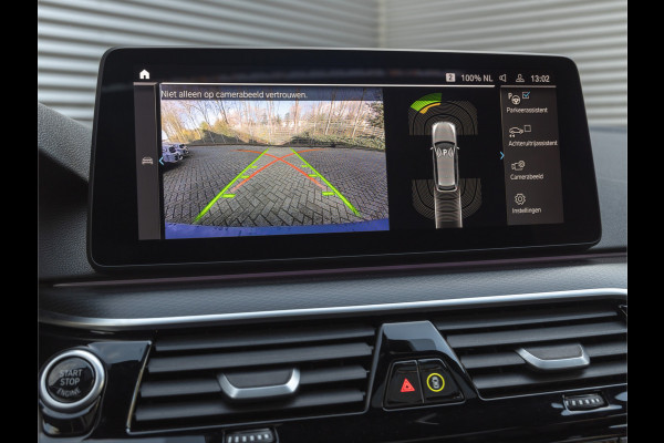 BMW 5 Serie Touring 530e M-Sport - Pano - Harman Kardon - Driving Ass Prof - Head-Up - Lasers