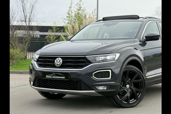 Volkswagen T-Roc 1.5 TSI Sport Automaat|Panoramadak|LED|Stoelverw.|Lane assist|ACC