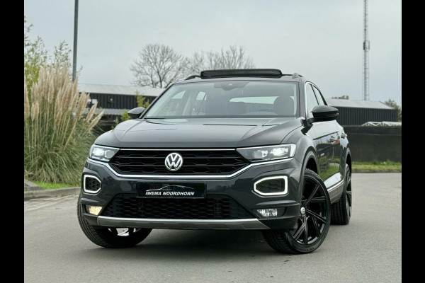 Volkswagen T-Roc 1.5 TSI Sport Automaat|Panoramadak|LED|Stoelverw.|Lane assist|ACC