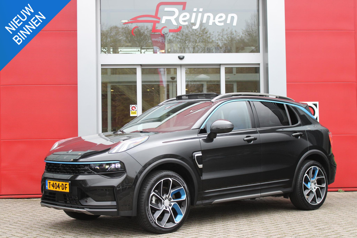 Lynk & Co 01 1.5 261PK PHEV | PANORAMA SCHUIF / KANTELDAK | 360° CAMERA | INFINTY AUDIO | DODEHOEK DETECTIE | NAVIGATIE | DASHBOARD CAMERA | ELEKTRISCHE STOELVERSTELLING MET GEHEUGEN | DAB+ RADIO | DRAADLOZE APPLE CARPLAY/ANDROID AUTO | DRAADLOZE TELEFOONLADER | ELEKTRISCHE ACHTERKLEP | ORIGINEEL NEDERLANDSE AUTO |