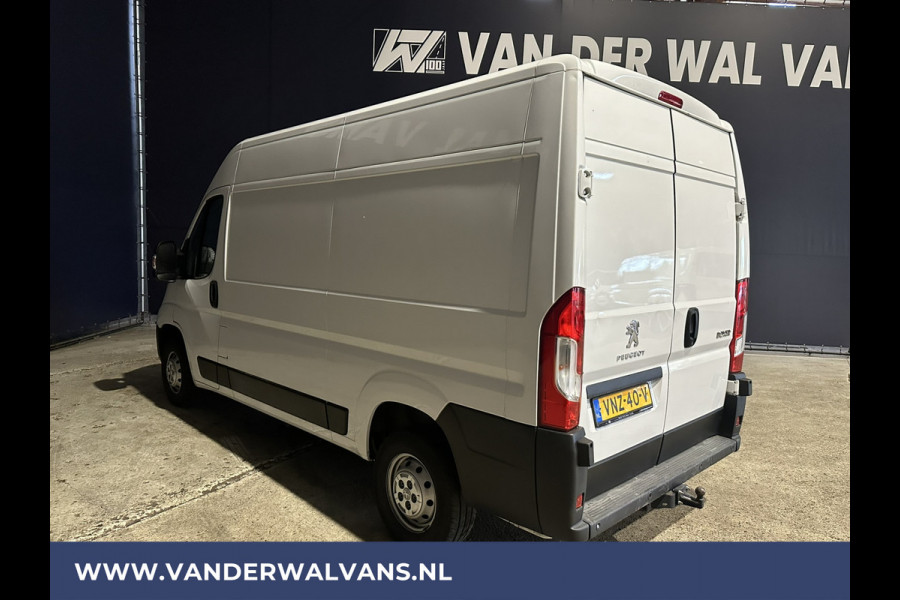 Peugeot Boxer 2.2 BlueHDi 120pk L2H2 Euro6 Airco | Trekhaak | Cruisecontrol | Parkeersensoren bijrijdersbank