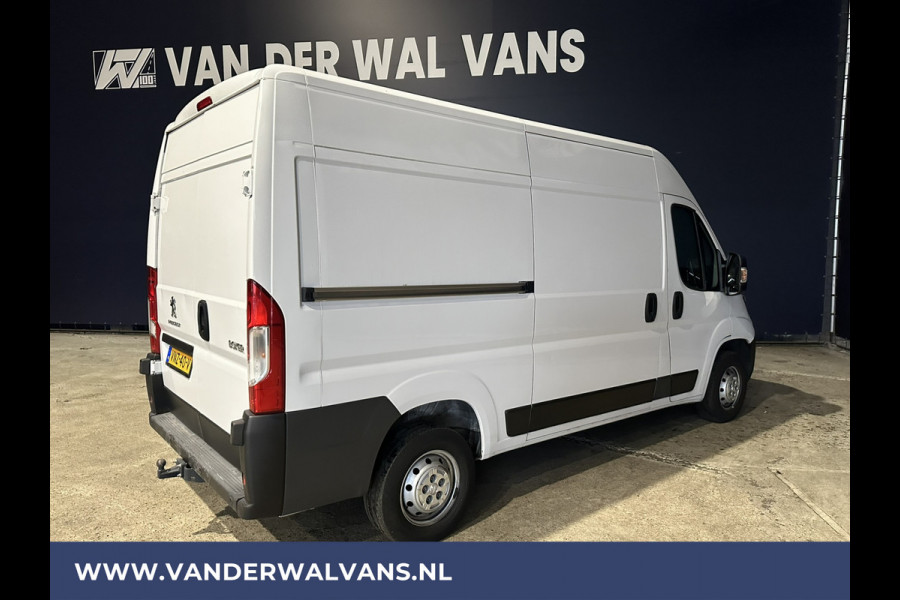 Peugeot Boxer 2.2 BlueHDi 120pk L2H2 Euro6 Airco | Trekhaak | Cruisecontrol | Parkeersensoren bijrijdersbank