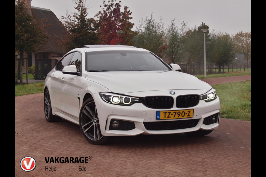 BMW 4 Serie Gran Coupé 420i High Executive | Panoramadak | Trekhaak | Cruise Control | DAB | PDC |