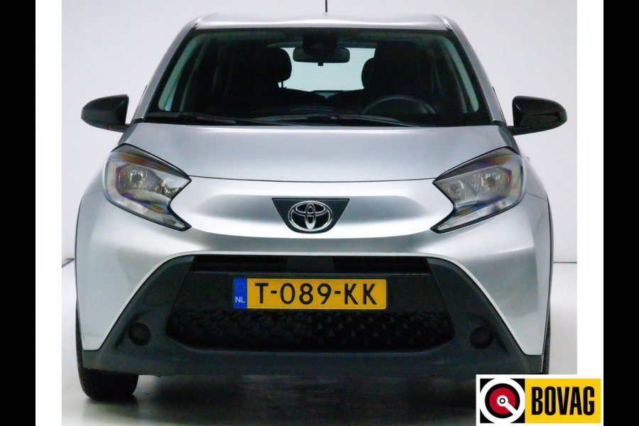 Toyota Aygo X 1.0 VVT-i MT Play 73 PK Airco, Camera, Cruise control, Dab