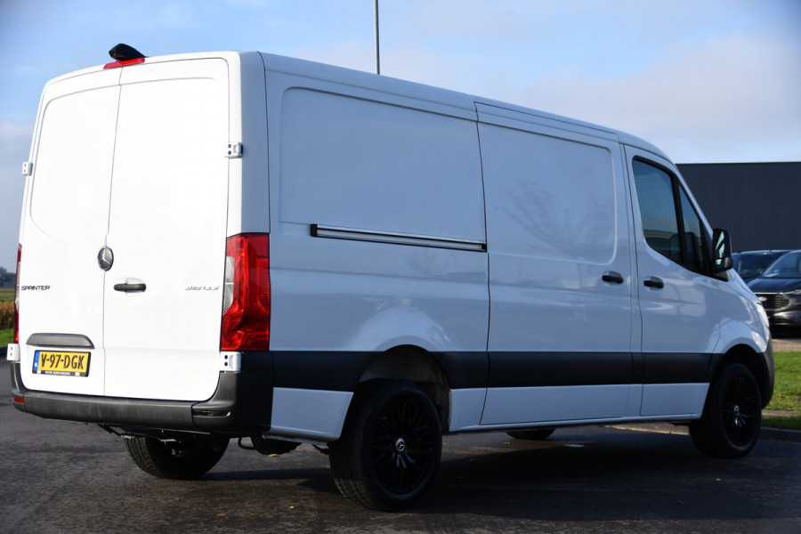 Mercedes-Benz Sprinter 316 2.2 CDI L2H1 Black & White Edition Cruise, Camera, Carplay, 164PK, Automaat, Multimedia,  Uniek!