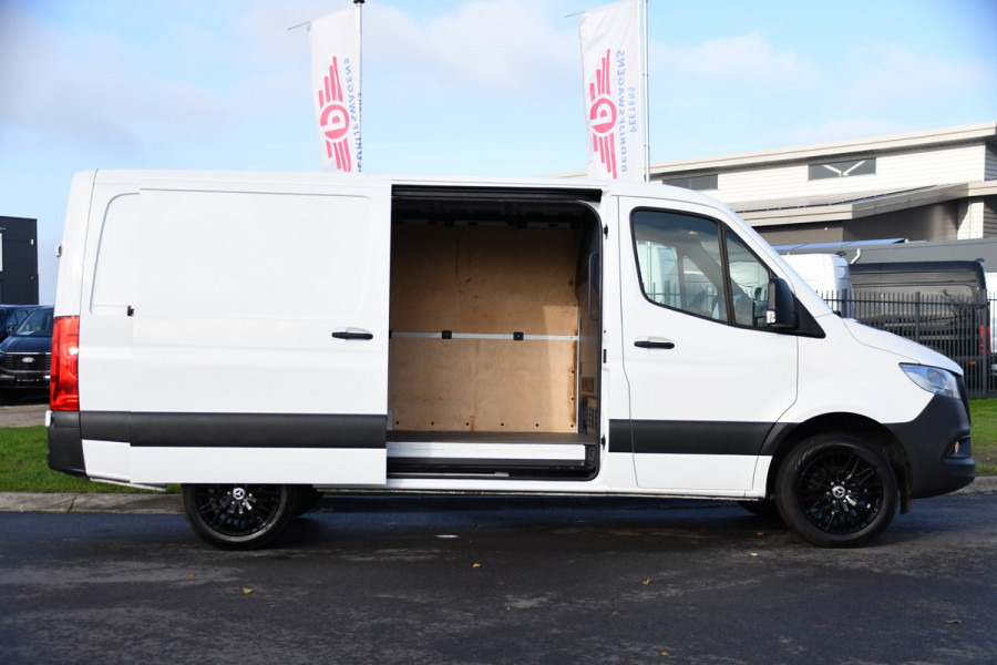 Mercedes-Benz Sprinter 316 2.2 CDI L2H1 Black & White Edition Cruise, Camera, Carplay, 164PK, Automaat, Multimedia,  Uniek!