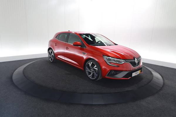 Renault Mégane 1.6 Plug-In Hybrid 160 R.S. Line | Camera | Head-Up Display | Dodehoekdetectie | 9.3 Inch Groot Scherm