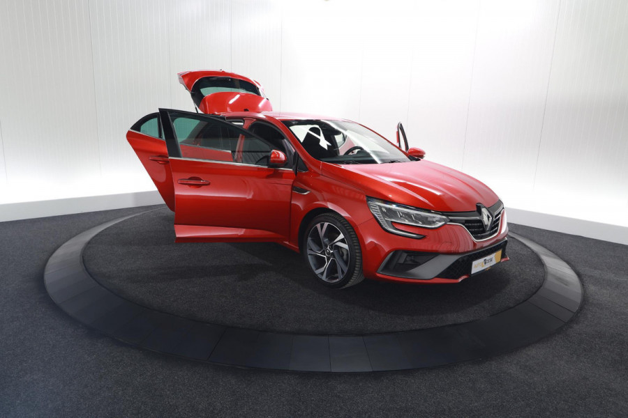 Renault Mégane 1.6 Plug-In Hybrid 160 R.S. Line | Camera | Head-Up Display | Dodehoekdetectie | 9.3 Inch Groot Scherm