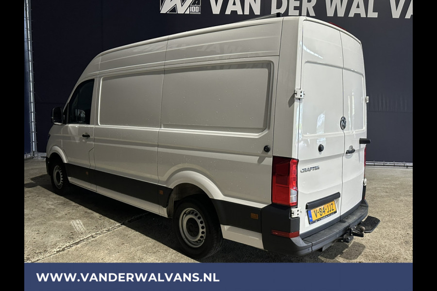 Volkswagen Crafter 2.0 TDI 140pk L3H3 L2H2 Euro6 Airco | Navigatie | Cruisecontrol | Parkeersensoren Apple carplay, android auto, trekhaak