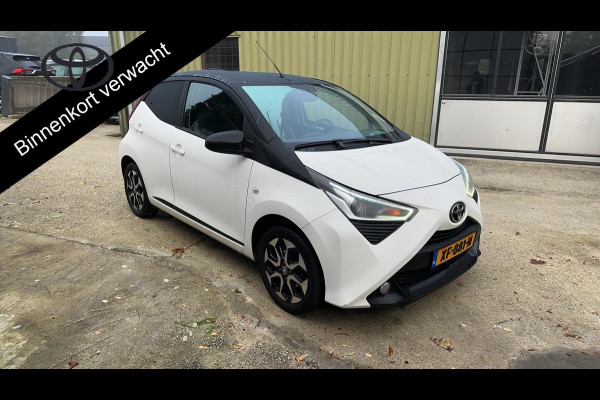 Toyota Aygo 1.0 VVT-i x-joy Automaat | Bi-Tone | Apple Car play/AndroidAuto