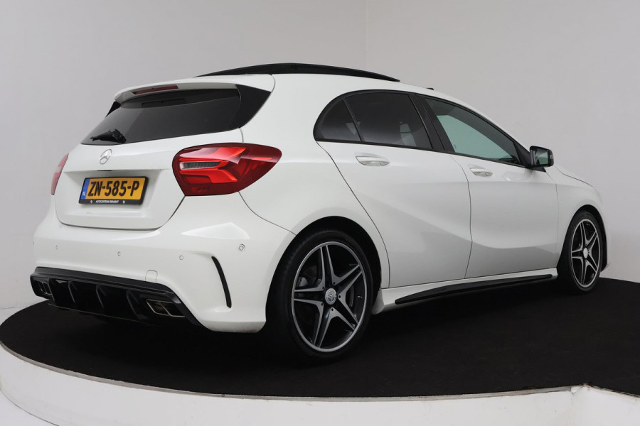 Mercedes-Benz A-Klasse 200 Motorsport Edition Automaat (CAMERA, PANORAMADAK, HARMAN/KARDON, CLIMATE, ELEKT STOEL, GOED ONDERHOUD)