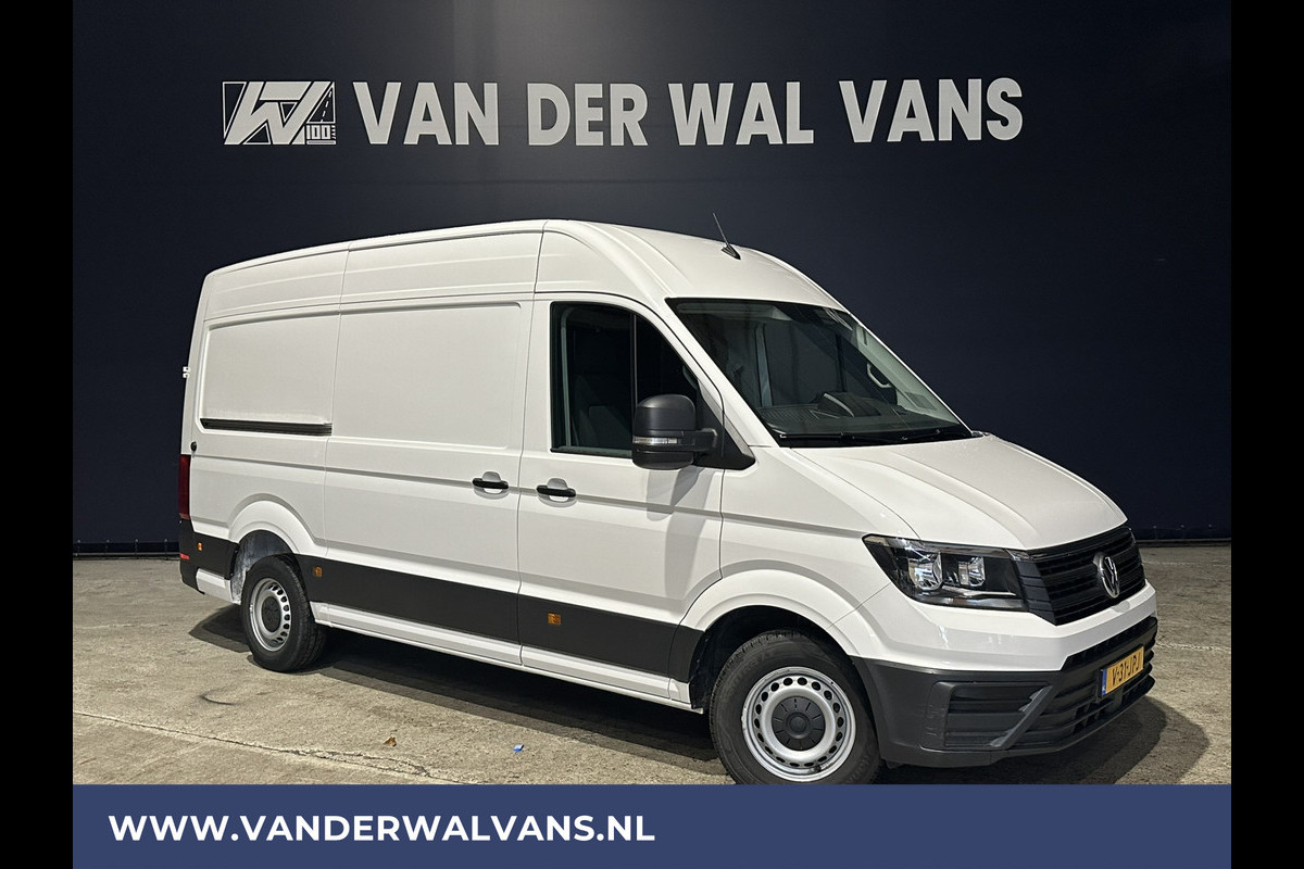 Volkswagen Crafter 2.0 TDI 140pk L3H3 L2H2 Euro6 Airco | 3000kg Trekhaak | Camera | Leder stuurwiel adaptieve cruisecontrol, stuurwielverwarming, chauffeursstoel, apple carplay, android auto