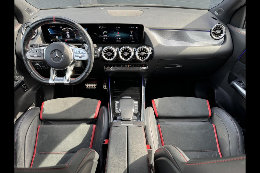 Mercedes-Benz GLA AMG 35 4MATIC 1e Eigenaar,Burmester Soundsystem,Panoramadak,Trekhaak,Kuipstoelen,Ambient Lighting,Vol Optie,APK tot 04-2026