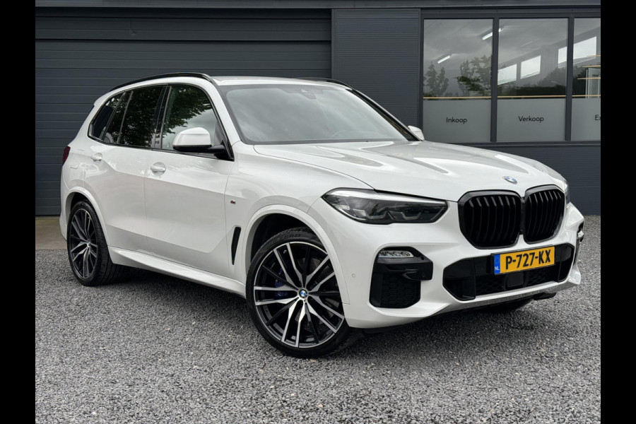 BMW X5 xDrive40i High Executive 7p. Navi,Clima,Cruise Adaptief,Leder,Camera,22" LM Velgen,APK tot 05-2025