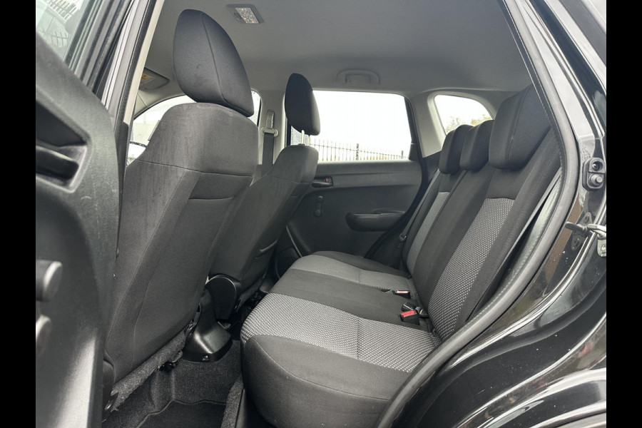 Suzuki Vitara 1.6 Comfort Airco,Trekhaak,Bluetooth,N.A.P,Nieuwe APK bij Aflevering