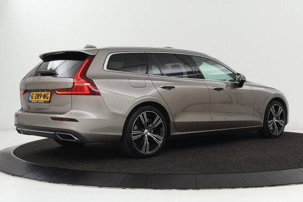 Volvo V60 T8 Twin Engine Inscription | Panoramadak | Harman Kardon | Trekhaak | Adaptive Cruise | Camera | DAB+ | Leder