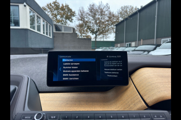 BMW i3 S 120Ah 42 kWh RoadStyle Edition PANORAMADAK | HARMAN KARDON| LEER| STOELVERWARMING| APPLE CARPLAY/ ANDROID AUTO|