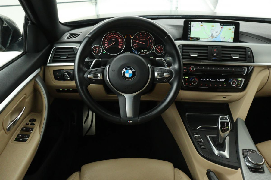 BMW 4 Serie Gran Coupé 440i xDrive M-Sport | Leder | Head-Up | Stoel & stuurverwarming | 360 camera | LED adaptief | Keyless | Navigatie | Memory