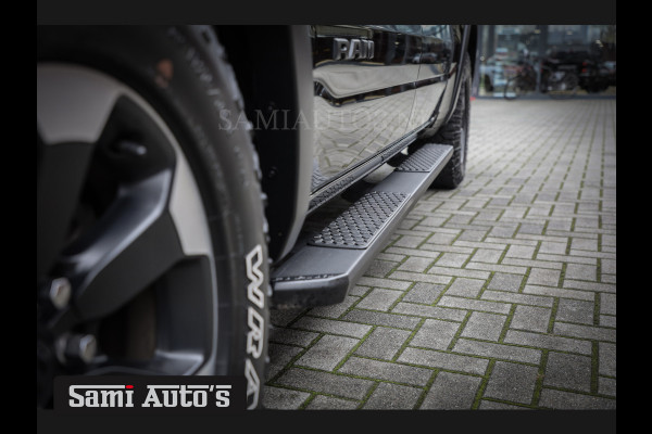 Dodge Ram 1500 REBEL SPORT | 5.7 V8 4x4 | LAGE KM STAND | BOM VOL | Crew Cab | LUCHTVERING | PANODAK | DC | CAMERA | TRANSPORT SPIEGELS |