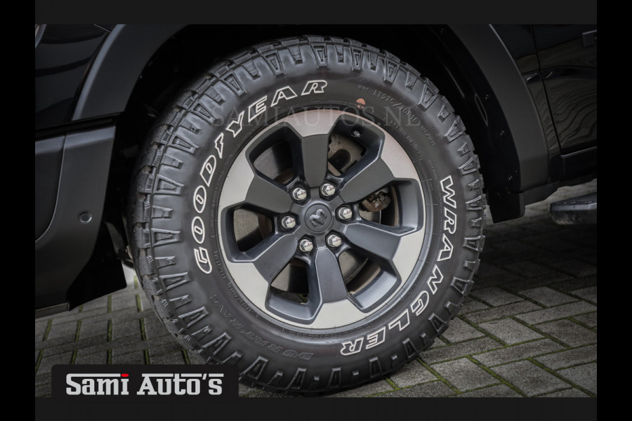 Dodge Ram 1500 REBEL SPORT | 5.7 V8 4x4 | LAGE KM STAND | BOM VOL | Crew Cab | LUCHTVERING | PANODAK | DC | CAMERA | TRANSPORT SPIEGELS |