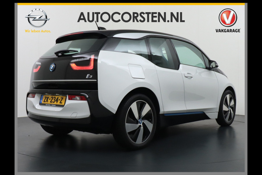 BMW i3 120Ah 42kWh Adap.Cruise Warmtepomp Camera Navi Bordherk. Pdc KeylessStart Tel. Stoelverw. Isofix 19''LM Basis