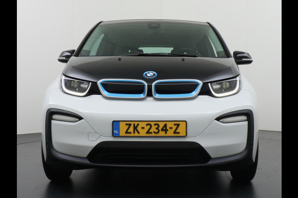 BMW i3 120Ah 42kWh Adap.Cruise Warmtepomp Camera Navi Bordherk. Pdc KeylessStart Tel. Stoelverw. Isofix 19''LM Basis